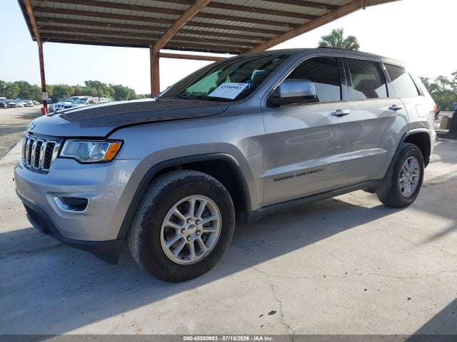 2018 Jeep Grand Cherokee Laredo 4x2 მანქანა იყიდება აუქციონზე, vin: 1C4RJEAG2JC407234, აუქციონის ნომერი: 45580983