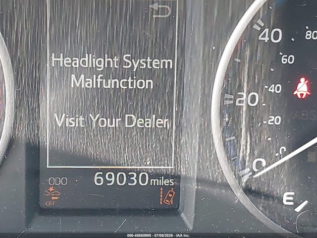 Toyota Rav4 Xle 2018 JTMWFREVXJJ741074 Image 19