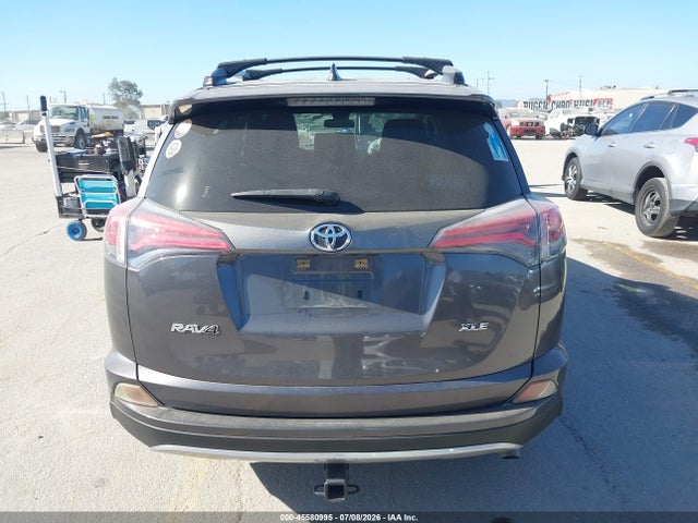 Toyota Rav4 Xle 2018 JTMWFREVXJJ741074 Image 20