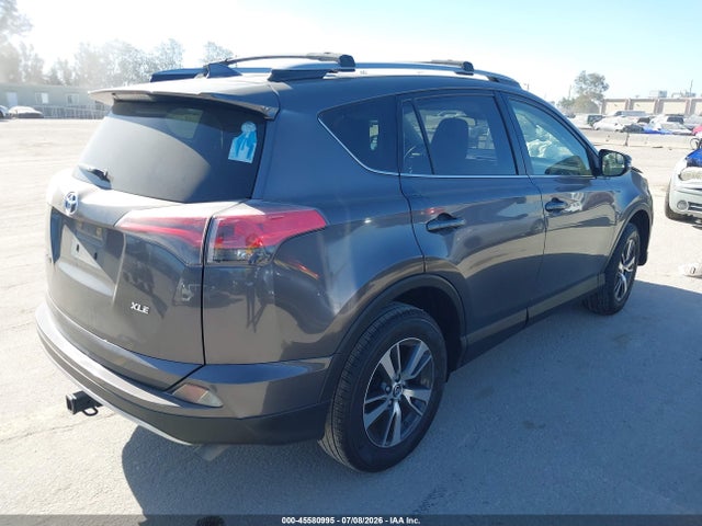 Toyota Rav4 Xle 2018 JTMWFREVXJJ741074 Image 4