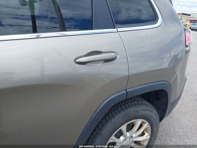 Jeep Cherokee Latitude 4x4 2019 1C4PJMCB7KD449476 Image 6