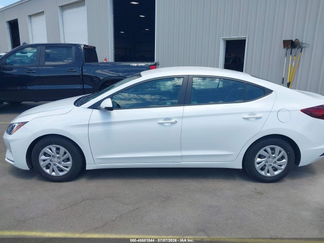 5NPD74LF8LH610823 Hyundai ELANTRA SE