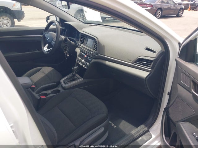5NPD74LF8LH610823 Hyundai ELANTRA SE