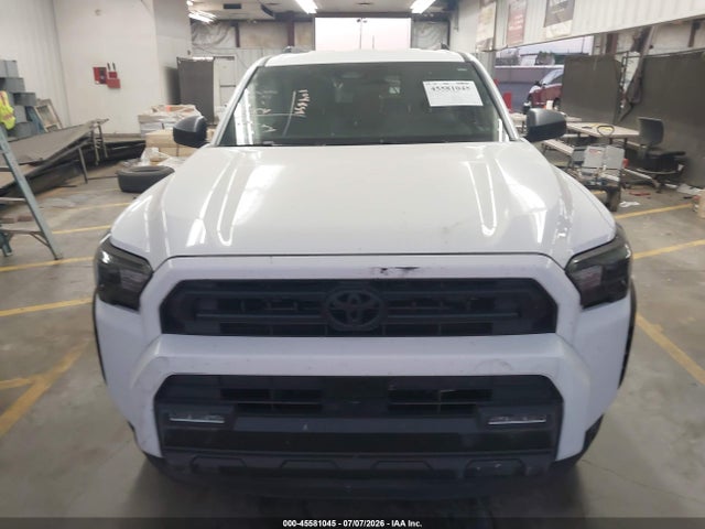 Toyota 4RUNNER SR5 2026 JTEVA5BR9T5083295 Image 12