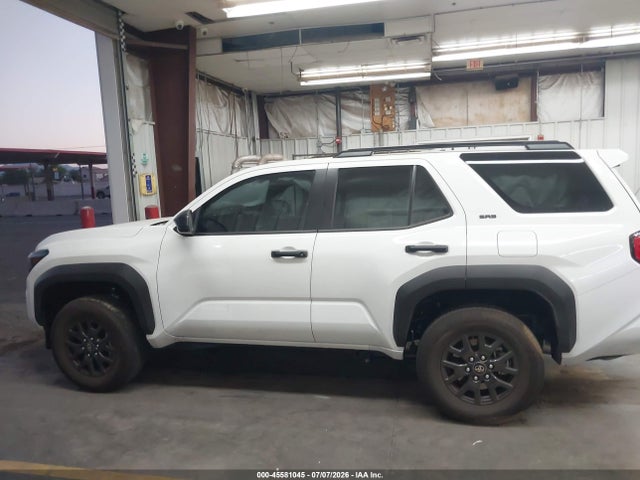 Toyota 4RUNNER SR5 2026 JTEVA5BR9T5083295 Image 14