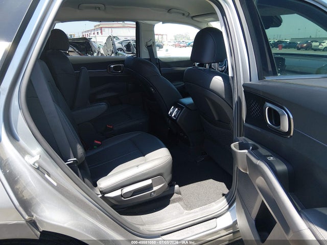 KNDRHDLG7P5173642 KIA Sorento Hybrid Ex
