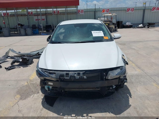 Продажа на аукционе авто 2022 Hyundai Elantra Sel, vin: 5NPLM4AG2NH080965, номер лота: 45581051