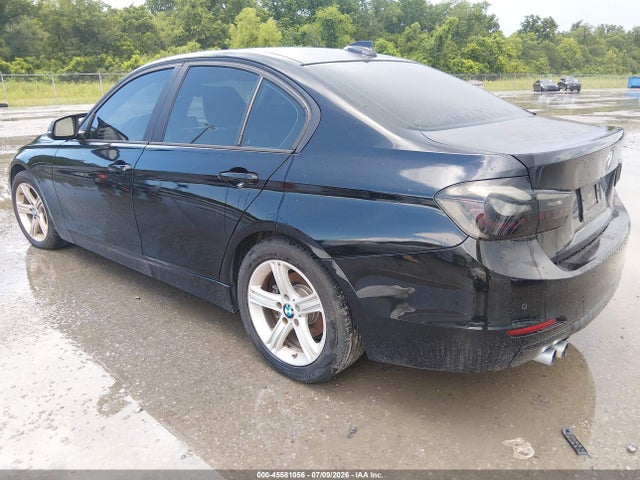45581056 :رقم المزاد ، WBA3C1C55DF444217 vin ، 2013 Bmw 328i مزاد بيع