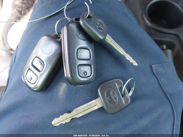 45581059 :رقم المزاد ، JTEBU11F170042608 vin ، 2007 Toyota Fj Cruiser مزاد بيع