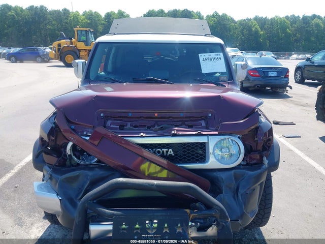 45581059 :رقم المزاد ، JTEBU11F170042608 vin ، 2007 Toyota Fj Cruiser مزاد بيع