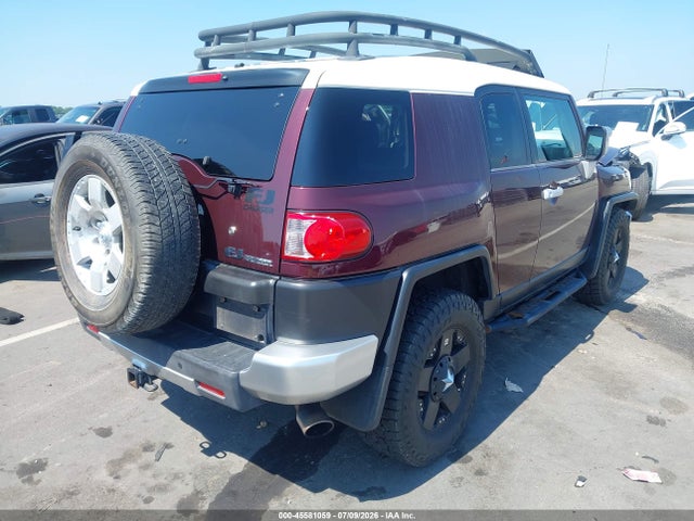 45581059 :رقم المزاد ، JTEBU11F170042608 vin ، 2007 Toyota Fj Cruiser مزاد بيع