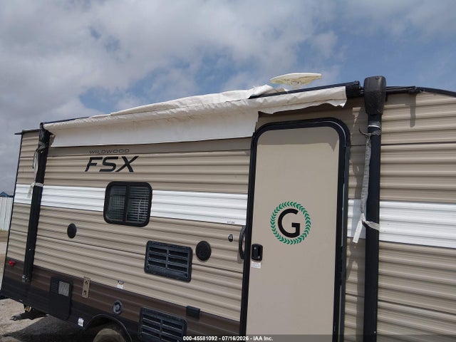 Wildwood Other 2018 4X4TWDV16JY091275 Image 6