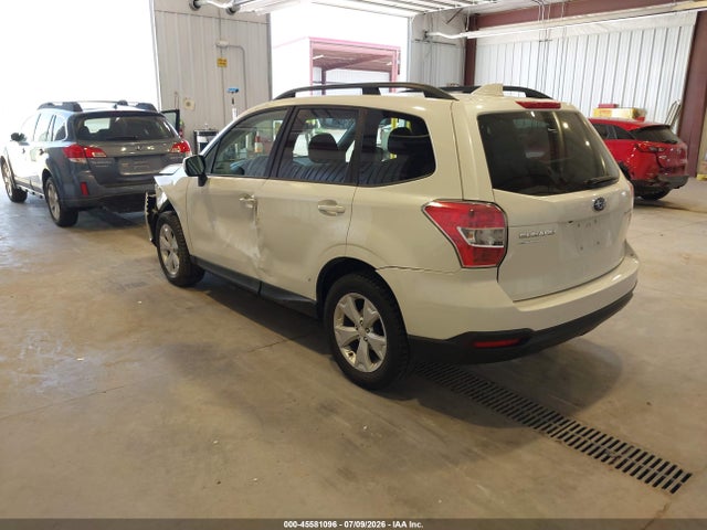 Subaru Forester 2.5i Premium 2016 JF2SJADCXGH567040 Image 3