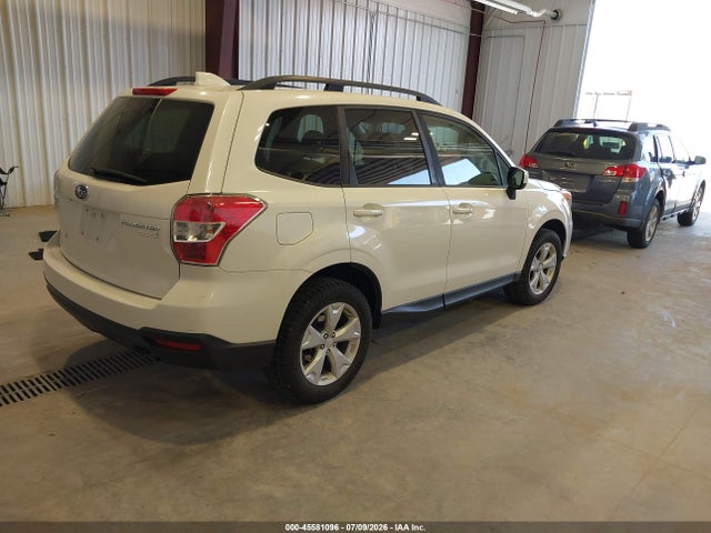 Subaru Forester 2.5i Premium 2016 JF2SJADCXGH567040 Image 4