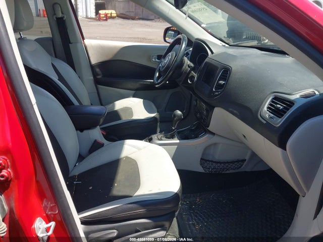Продажа на аукционе авто 2018 Jeep Compass Latitude 4x4, vin: 3C4NJDBB4JT270443, номер лота: 45581099