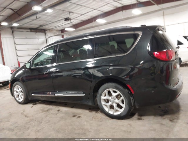 Aukcja sprzedaży 2017 Chrysler Pacifica Touring-l Plus, vin: 2C4RC1EGXHR652863, numer aukcji: 45581101