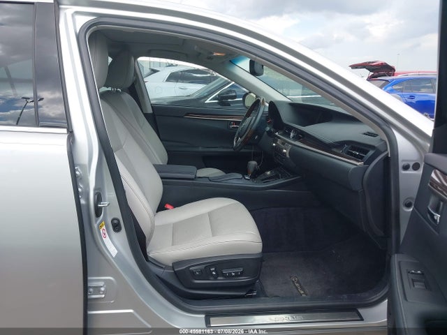 45581163 :رقم المزاد ، JTHBK1GG1E2121125 vin ، 2014 Lexus Es 350 مزاد بيع