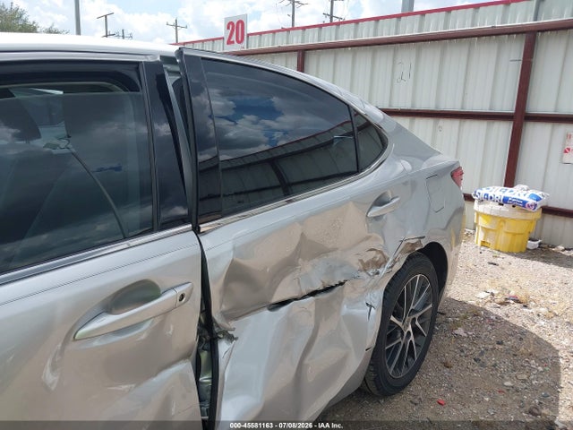 45581163 :رقم المزاد ، JTHBK1GG1E2121125 vin ، 2014 Lexus Es 350 مزاد بيع