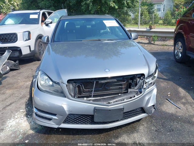 2012 Mercedes-benz C 250 Luxury/sport მანქანა იყიდება აუქციონზე, vin: WDDGF4HB9CA629951, აუქციონის ნომერი: 45581172