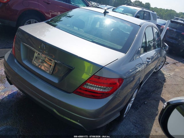 2012 Mercedes-benz C 250 Luxury/sport მანქანა იყიდება აუქციონზე, vin: WDDGF4HB9CA629951, აუქციონის ნომერი: 45581172