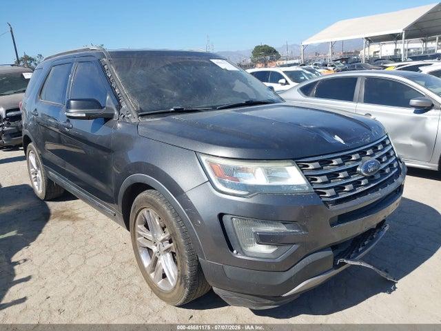 2017 1FM5K7D87HGB07053 main image