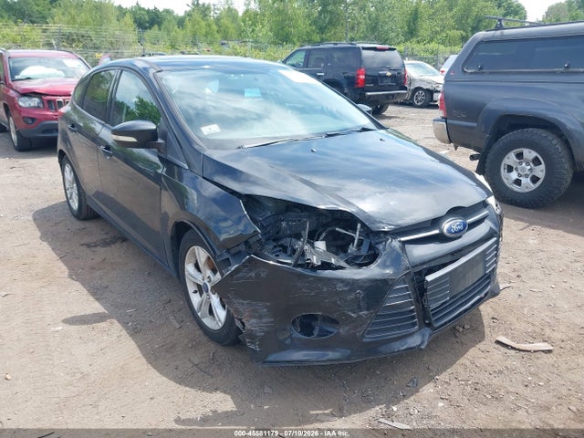 1FADP3K29EL415598 Ford FOCUS SE