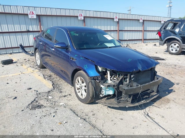 45581188 :رقم المزاد ، 5XXGT4L32JG219996 vin ، 2018 Kia Optima Lx مزاد بيع