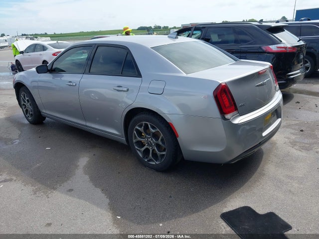 45581202 :رقم المزاد ، 2C3CCAGGXHH522174 vin ، 2017 Chrysler 300 300s Awd مزاد بيع