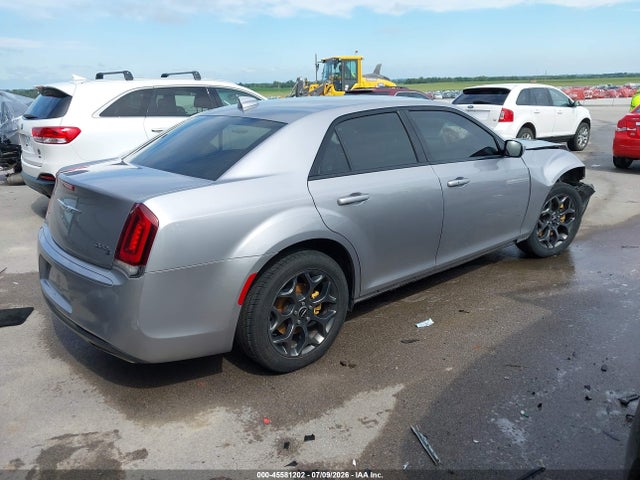 45581202 :رقم المزاد ، 2C3CCAGGXHH522174 vin ، 2017 Chrysler 300 300s Awd مزاد بيع