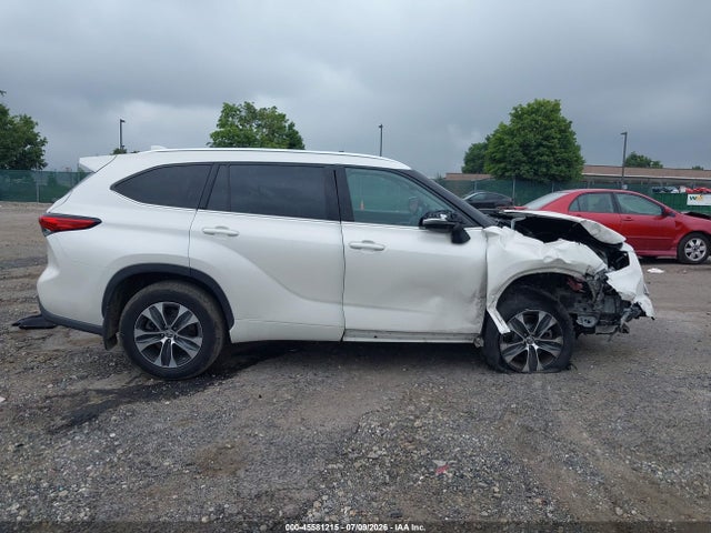 Toyota Highlander Xle 2021 5TDHZRBH1MS535700 Image 14