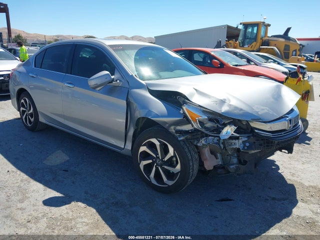 2016 1HGCR2F8XGA234325 main image