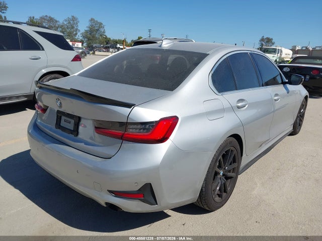 BMW 330I 2019 WBA5R1C51KFH04345 Image 4
