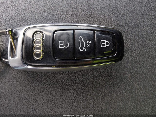 45581238 :رقم المزاد ، WA1LXAF73LD007115 vin ، 2020 Audi Q7 Premium Plus 55 Tfsi Quattro Tiptronic مزاد بيع