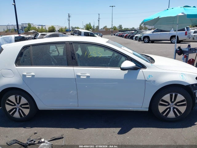 45581283 :رقم المزاد ، WVWPP7AU7GW911597 vin ، 2016 Volkswagen E-golf Sel Premium مزاد بيع