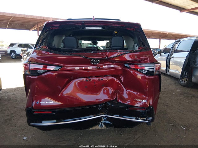 5TDZSKFC8TS270562 Toyota Sienna Limited