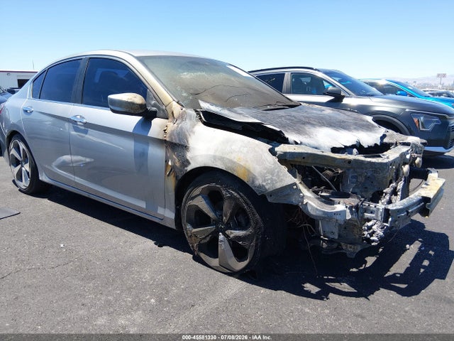 45581330 :رقم المزاد ، 1HGCR2F31HA240357 vin ، 2017 Honda Accord Lx مزاد بيع