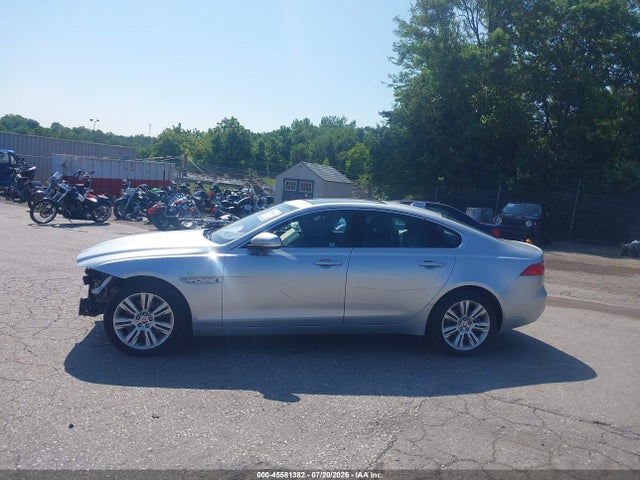 45581382 :رقم المزاد ، SAJBJ4BV9HCY34964 vin ، 2017 Jaguar Xf 35t Premium مزاد بيع