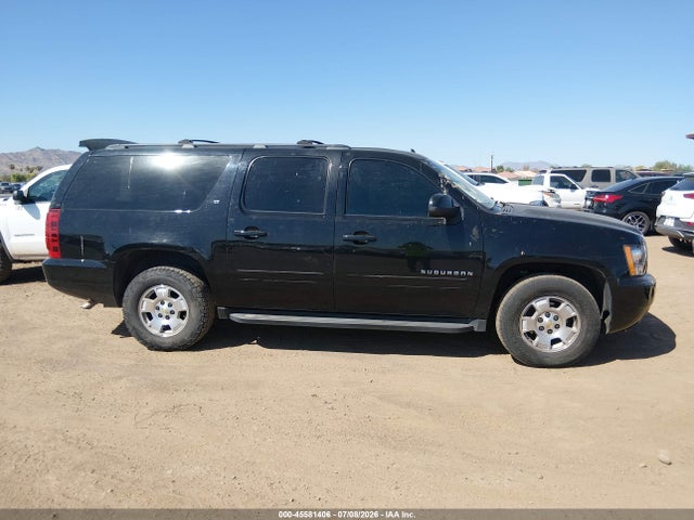 1GNSCJE08ER108892 Chevrolet Suburban Lt