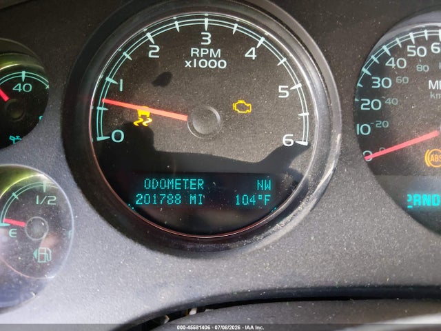 1GNSCJE08ER108892 Chevrolet Suburban Lt