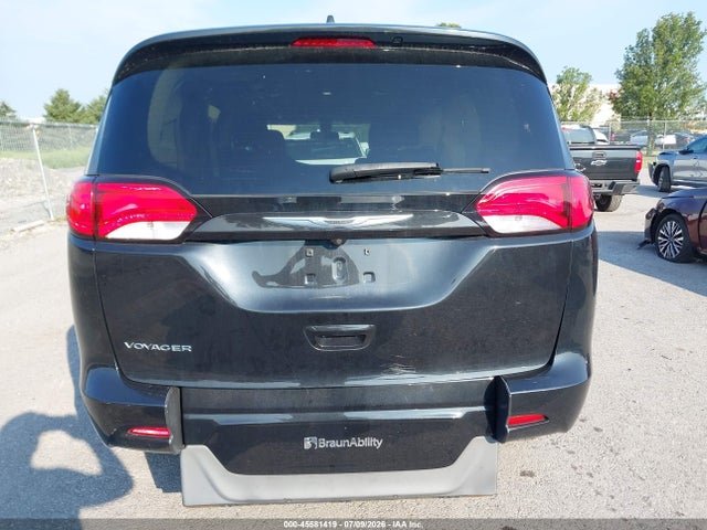 45581419 :رقم المزاد ، 2C4RC1CG8NR103886 vin ، 2022 Chrysler Voyager Lx مزاد بيع