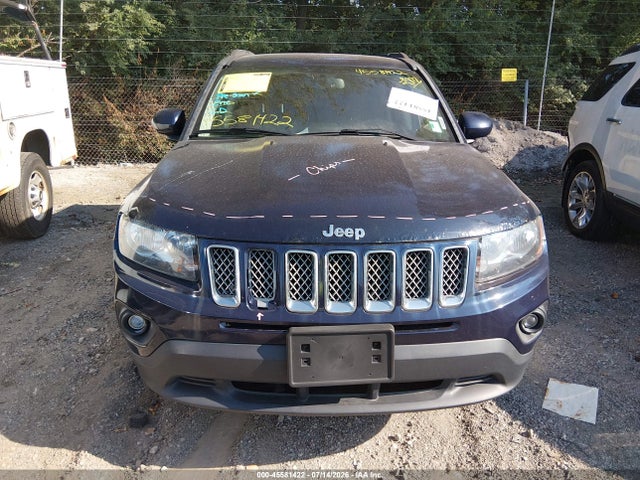 45581422 :رقم المزاد ، 1C4NJDEB2FD303139 vin ، 2015 Jeep Compass Latitude مزاد بيع