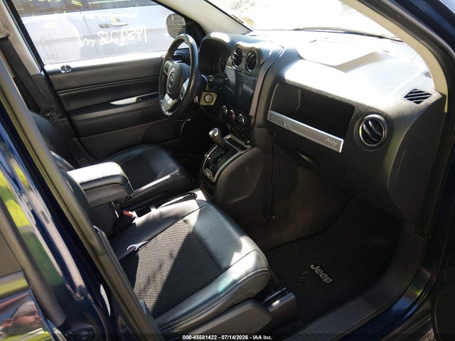 45581422 :رقم المزاد ، 1C4NJDEB2FD303139 vin ، 2015 Jeep Compass Latitude مزاد بيع