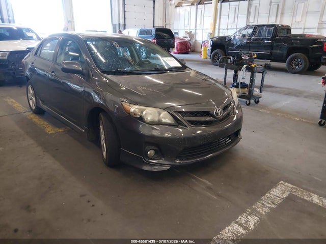 2013 Toyota Corolla S მანქანა იყიდება აუქციონზე, vin: 2T1BU4EE2DC116692, აუქციონის ნომერი: 45581439
