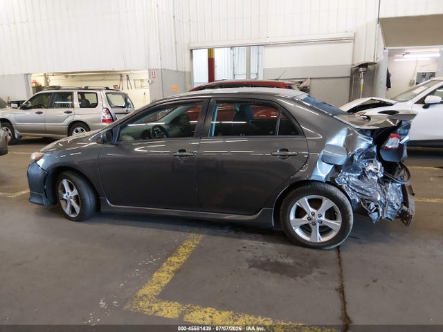 2013 Toyota Corolla S მანქანა იყიდება აუქციონზე, vin: 2T1BU4EE2DC116692, აუქციონის ნომერი: 45581439