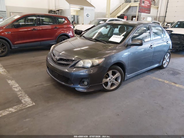 2013 Toyota Corolla S მანქანა იყიდება აუქციონზე, vin: 2T1BU4EE2DC116692, აუქციონის ნომერი: 45581439