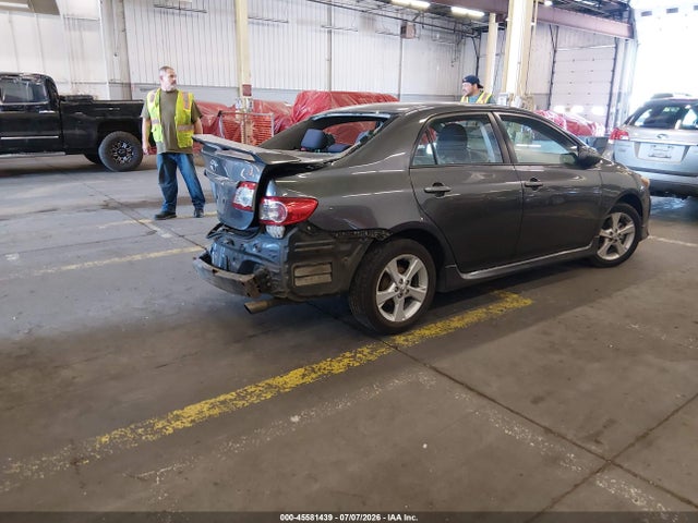 2013 Toyota Corolla S მანქანა იყიდება აუქციონზე, vin: 2T1BU4EE2DC116692, აუქციონის ნომერი: 45581439
