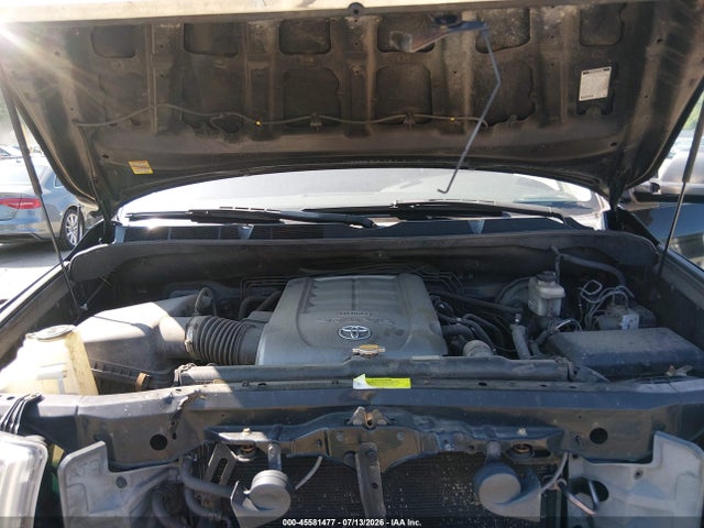 45581477 :رقم المزاد ، 5TFDY5F19AX122307 vin ، 2010 Toyota Tundra Grade 5.7l V8 مزاد بيع