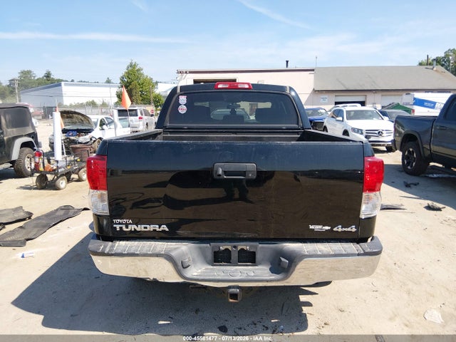 45581477 :رقم المزاد ، 5TFDY5F19AX122307 vin ، 2010 Toyota Tundra Grade 5.7l V8 مزاد بيع