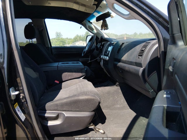 45581477 :رقم المزاد ، 5TFDY5F19AX122307 vin ، 2010 Toyota Tundra Grade 5.7l V8 مزاد بيع