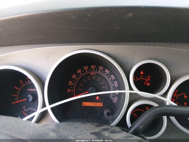45581477 :رقم المزاد ، 5TFDY5F19AX122307 vin ، 2010 Toyota Tundra Grade 5.7l V8 مزاد بيع